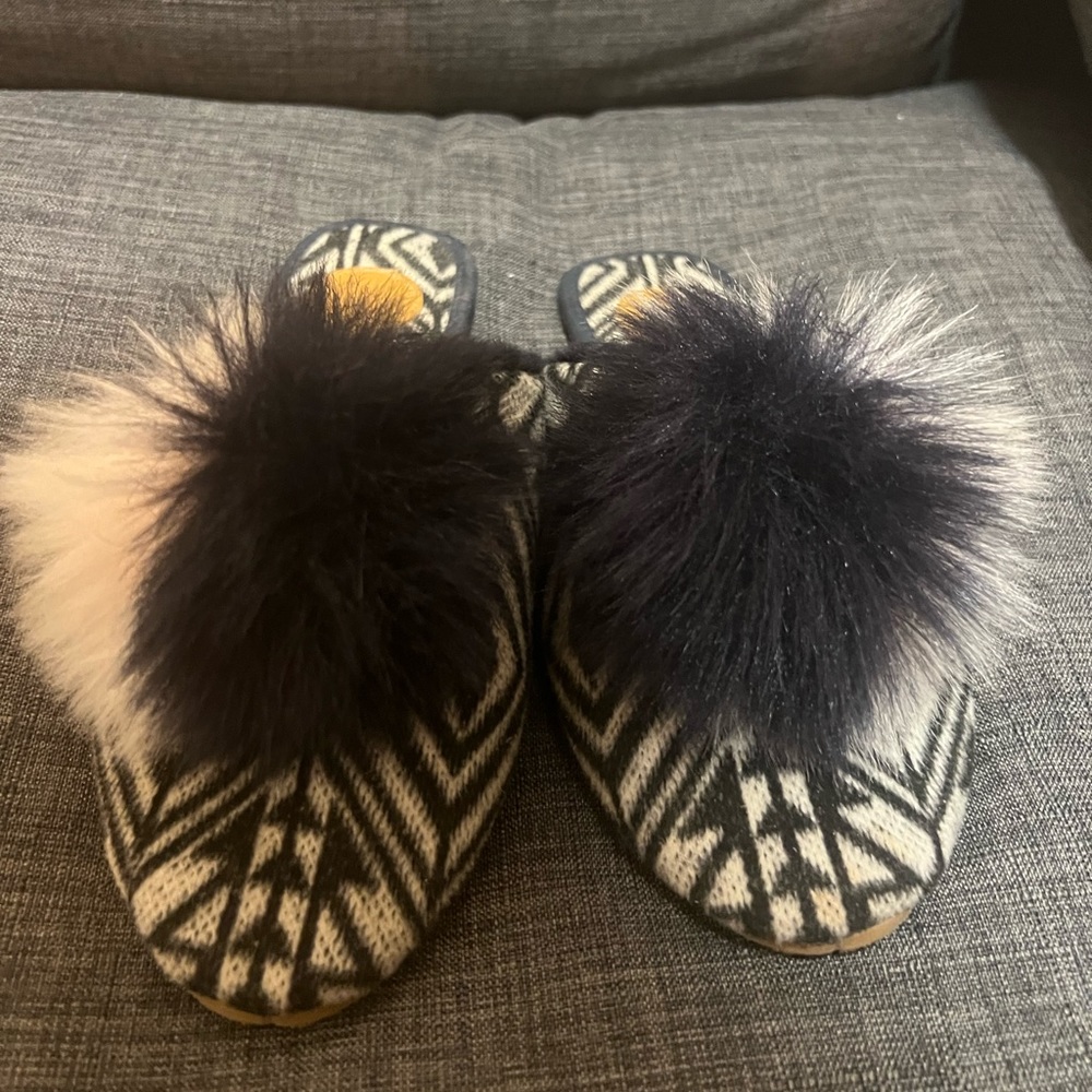 Anthropologie Far Away From Close Graziella Pom Slippers
